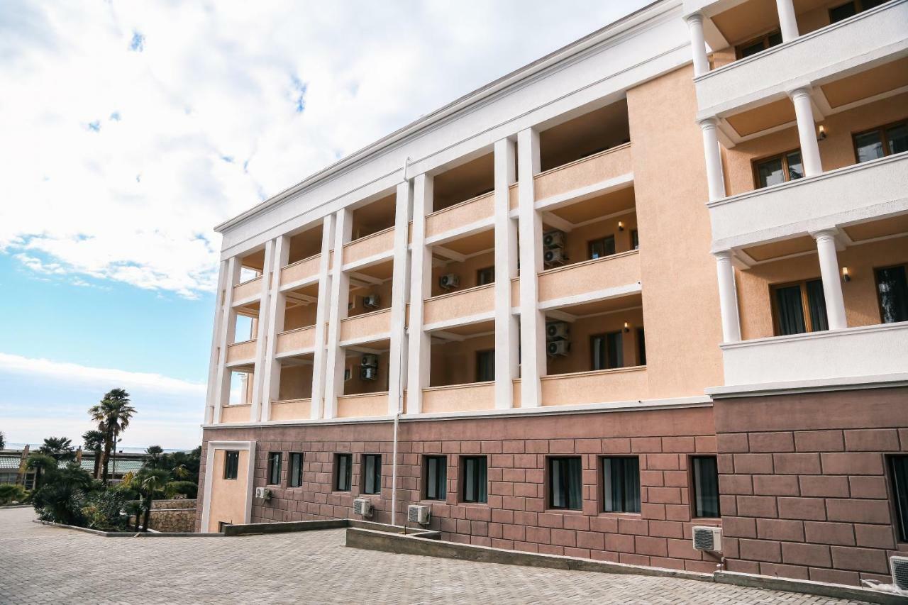 Old Gagra Hotel エクステリア 写真