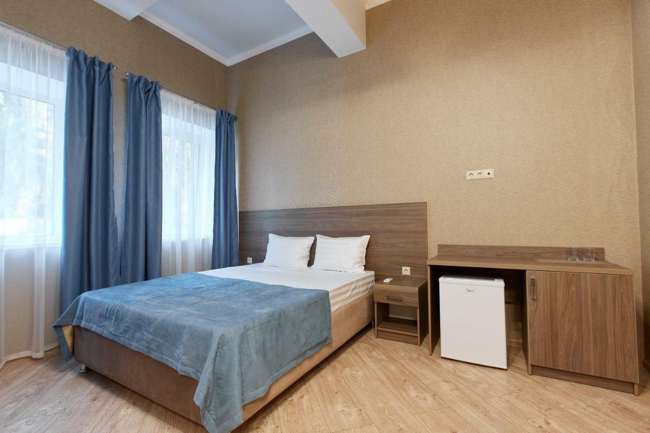 Old Gagra Hotel エクステリア 写真