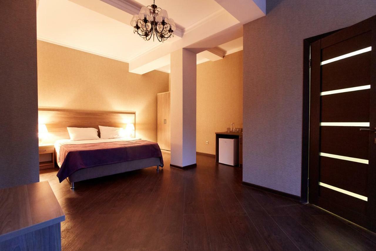 Old Gagra Hotel エクステリア 写真