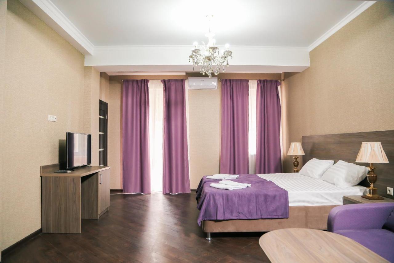 Old Gagra Hotel エクステリア 写真